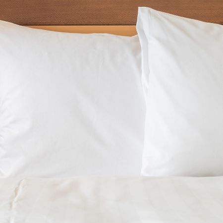 Holiday Inn Express Hotel And Suites Brownsville By Ihg Екстериор снимка