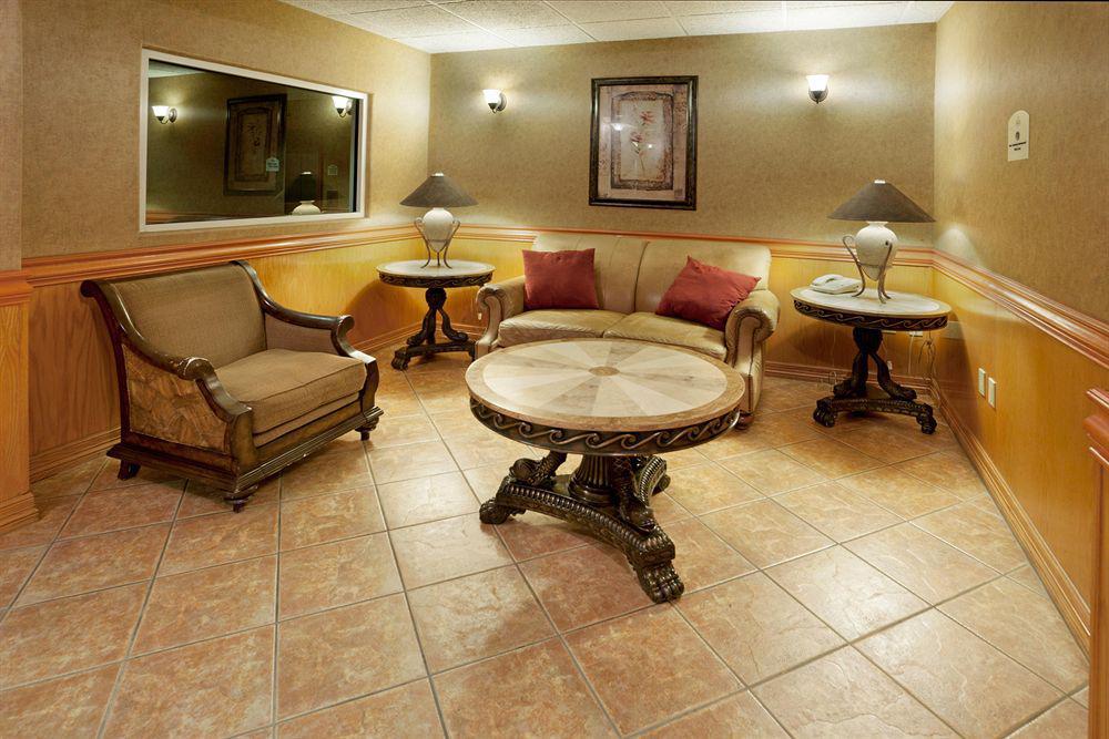 Holiday Inn Express Hotel And Suites Brownsville By Ihg Стая снимка