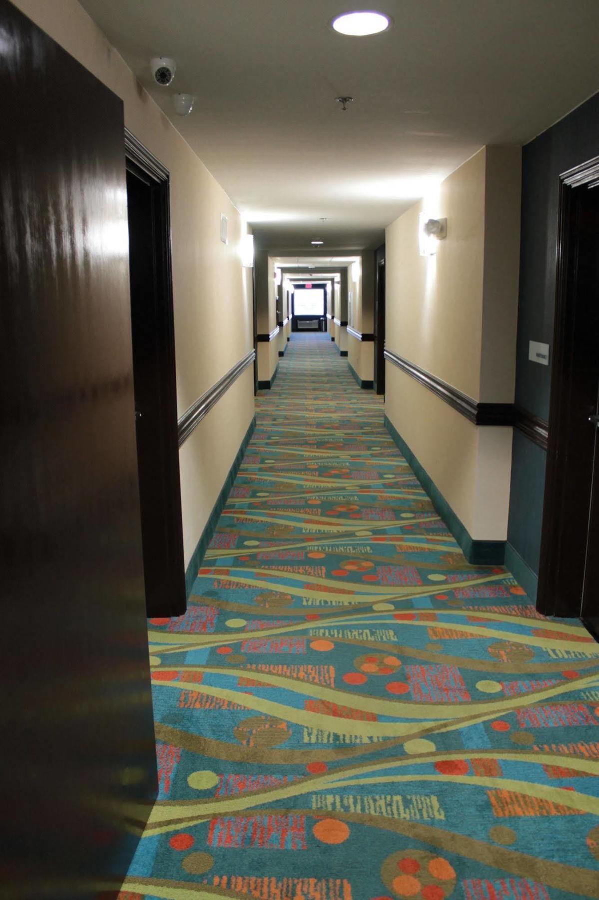 Holiday Inn Express Hotel And Suites Brownsville By Ihg Екстериор снимка